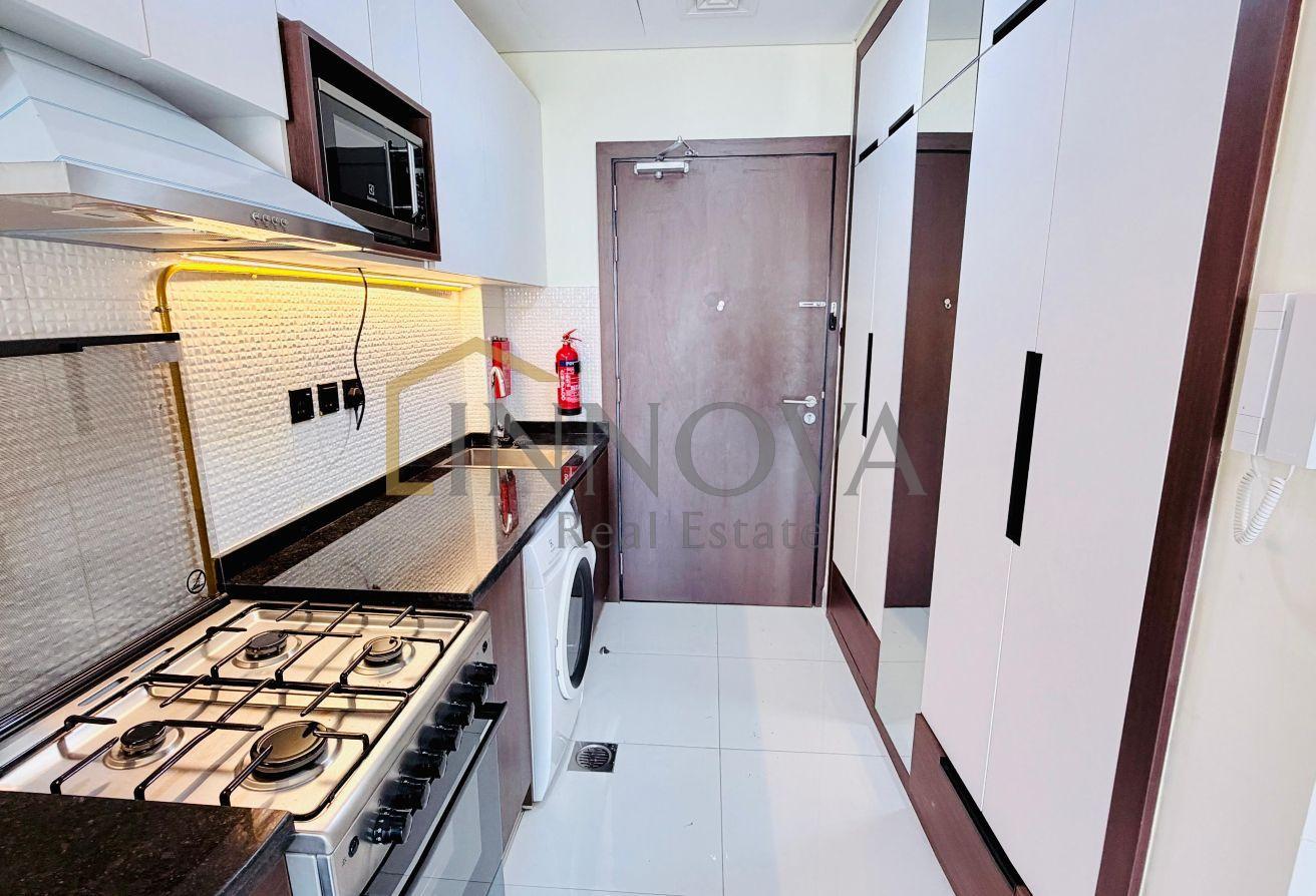 Semi Furnished | Vacant | Ready to Move in photo 5