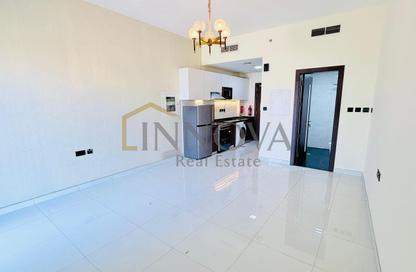 Apartment - Studio - 1 for rent in Wavez Residence - Liwan - Dubai