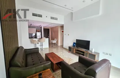 Apartment - 1 Bedroom - 2 Bathrooms for rent in UniEstate Sports Tower - Dubai Sports City - Dubai