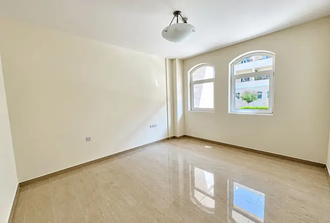 128809219 - Property Image 3