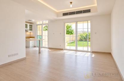 Villa - 2 - 3 for rent in Springs 11 - The Springs - Dubai Villa - 2 - 3 for rent in Springs 11 - The Springs - Dubai