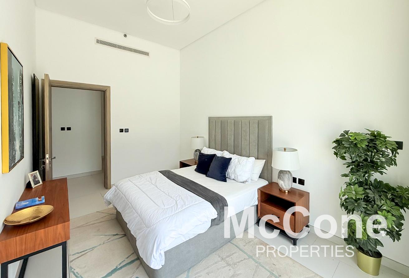 Luxury Living | Beach Access | Sea View photo 14