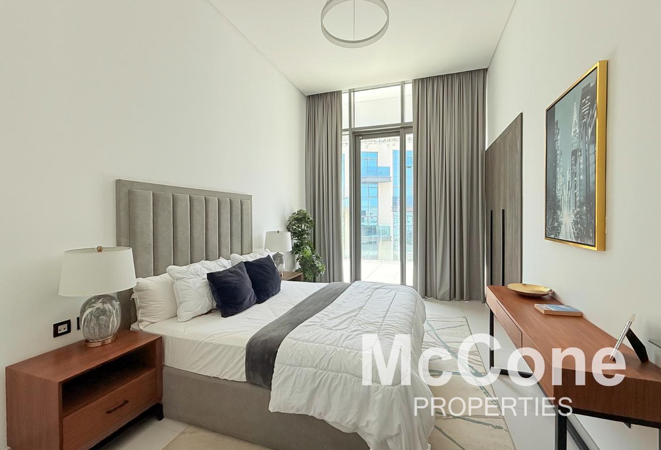 Luxury Living | Beach Access | Sea View photo 12