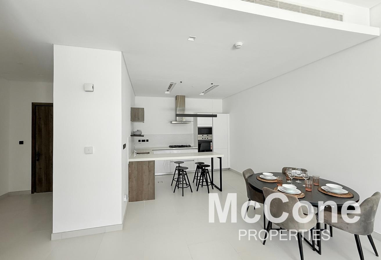 Luxury Living | Beach Access | Sea View photo 7