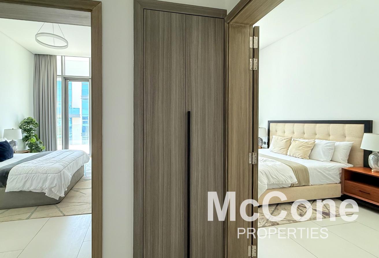 Luxury Living | Beach Access | Sea View photo 11