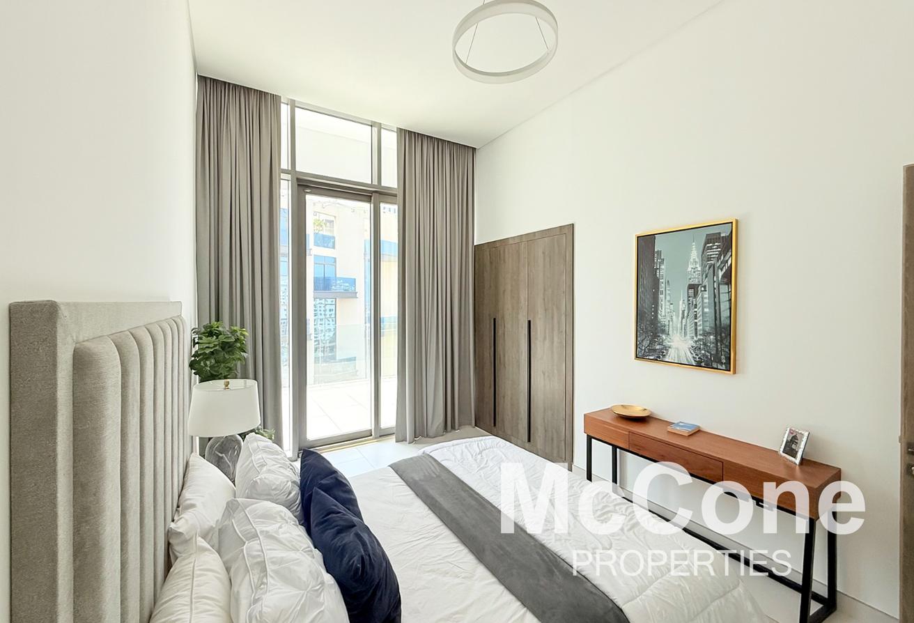 Luxury Living | Beach Access | Sea View photo 13