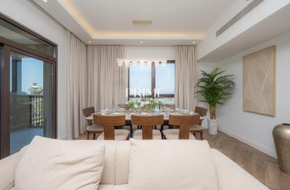 Apartment - 3 Bedrooms - 3 Bathrooms for sale in Lamtara 1 - Madinat Jumeirah Living - Umm Suqeim - Dubai