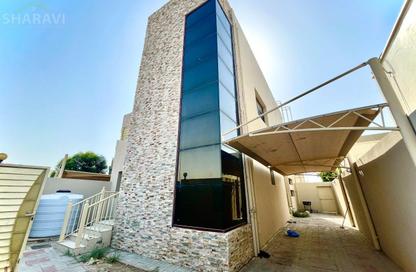 Villa - 3 Bedrooms - 5 Bathrooms for rent in Mirdif Villas - Mirdif - Dubai Villa - 3 Bedrooms - 5 Bathrooms for rent in Mirdif Villas - Mirdif - Dubai