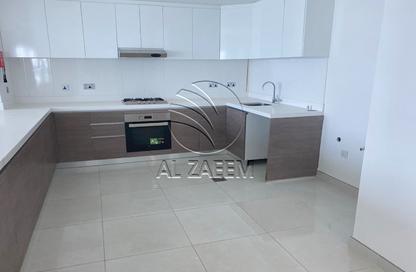 Apartment - 2 Bedrooms - 3 Bathrooms for rent in Al Hadeel - Al Bandar - Al Raha Beach - Abu Dhabi Apartment - 2 Bedrooms - 3 Bathrooms for rent in Al Hadeel - Al Bandar - Al Raha Beach - Abu Dhabi