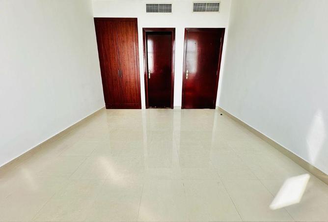 105989799 - Property Image 3