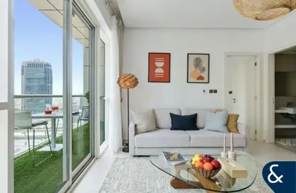 Apartment - 1 Bedroom - 1 Bathroom for rent in West Avenue Tower - Dubai Marina - Dubai