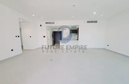 Apartment - 2 Bedrooms - 4 Bathrooms for rent in Dubai Healthcare City - Bur Dubai - Dubai