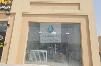 Shop - Studio - 1 Bathroom for rent in Al Dhafrah - Abu Dhabi