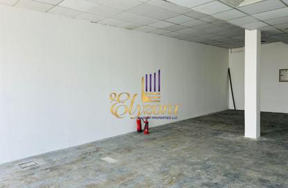 Office Space - Studio - 4 for rent in Umm Ramool 109 - Umm Ramool - Dubai