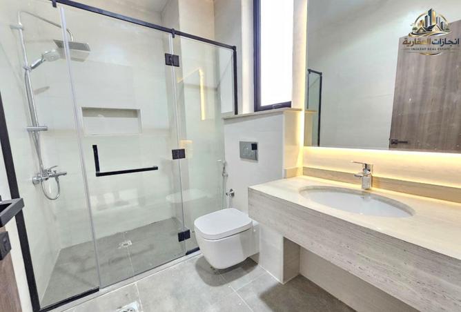 98248082 - Property Image 2