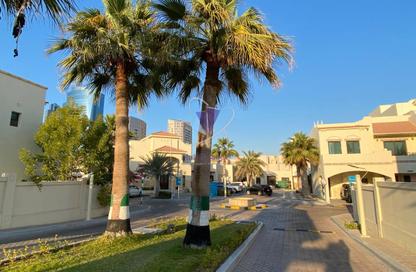 Villa - 5 - 6 for rent in Al Khalidiya - Abu Dhabi
