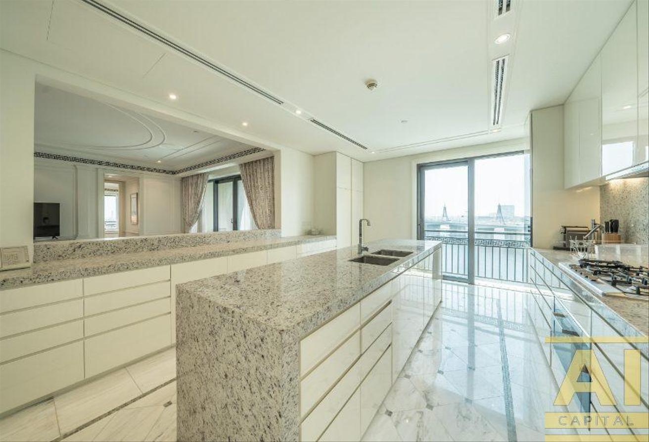 Fully Furnished 4 Bed | Creek View | 1 Month Free photo 17