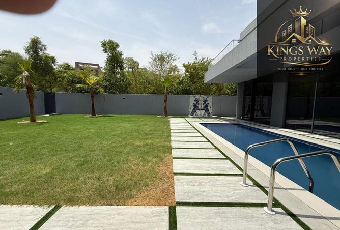 82823807 - Property Image 2