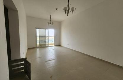 Apartment - 2 Bedrooms - 2 Bathrooms for rent in Al Amira Village - Al Yasmeen - Ajman