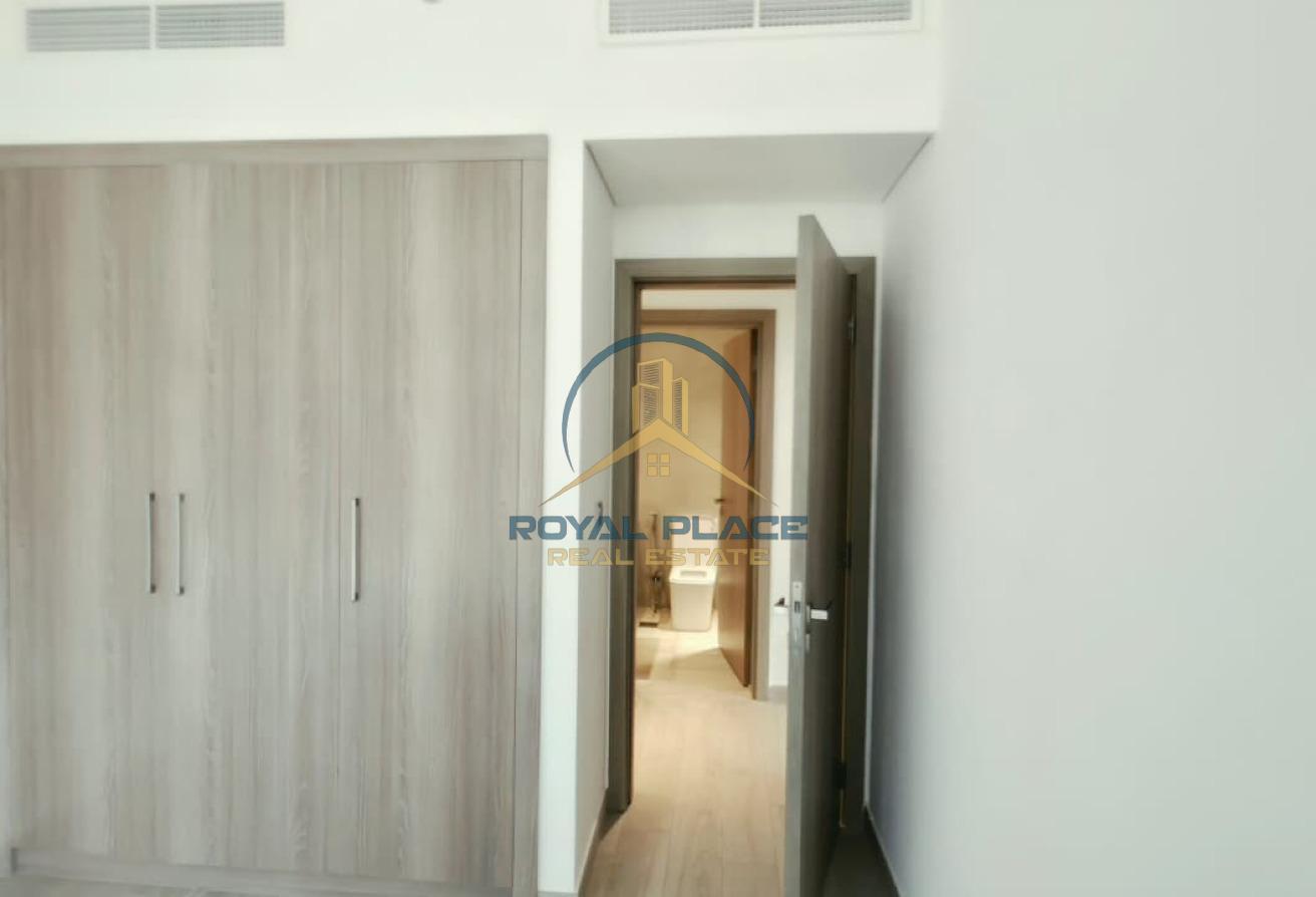 2 Bedroom | Full Lagoon View | Ready to Move in photo 4