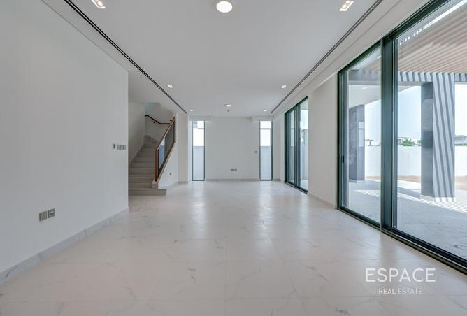 126105853 - Property Image 2