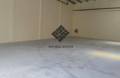 Warehouse - Studio for rent in Umm Dir - Umm Al Quwain