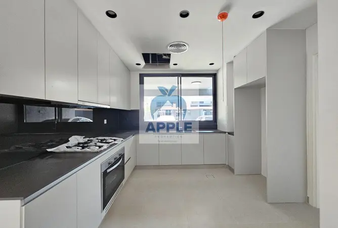 165589219 - Property Image 3