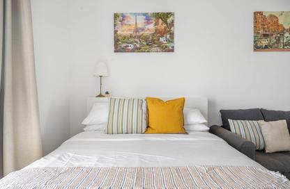 Apartment - Studio - 1 Bathroom for rent in Bella Rose - Dubai Science Park - Dubai