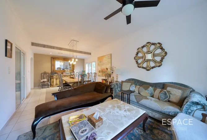 164581419 - Property Image 3
