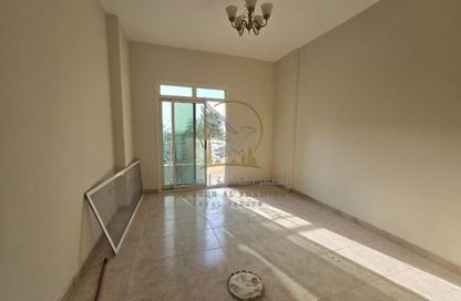Apartment - 1 Bedroom - 2 Bathrooms for rent in Al Qulaya'ah - Al Sharq - Sharjah Apartment - 1 Bedroom - 2 Bathrooms for rent in Al Qulaya'ah - Al Sharq - Sharjah