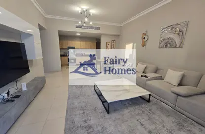 شقة - غرفة نوم - 1 حمام للايجار في ماي فير ريزيدنسي - الخليج التجاري - دبي شقة - غرفة نوم - 1 حمام للايجار في ماي فير ريزيدنسي - الخليج التجاري - دبي