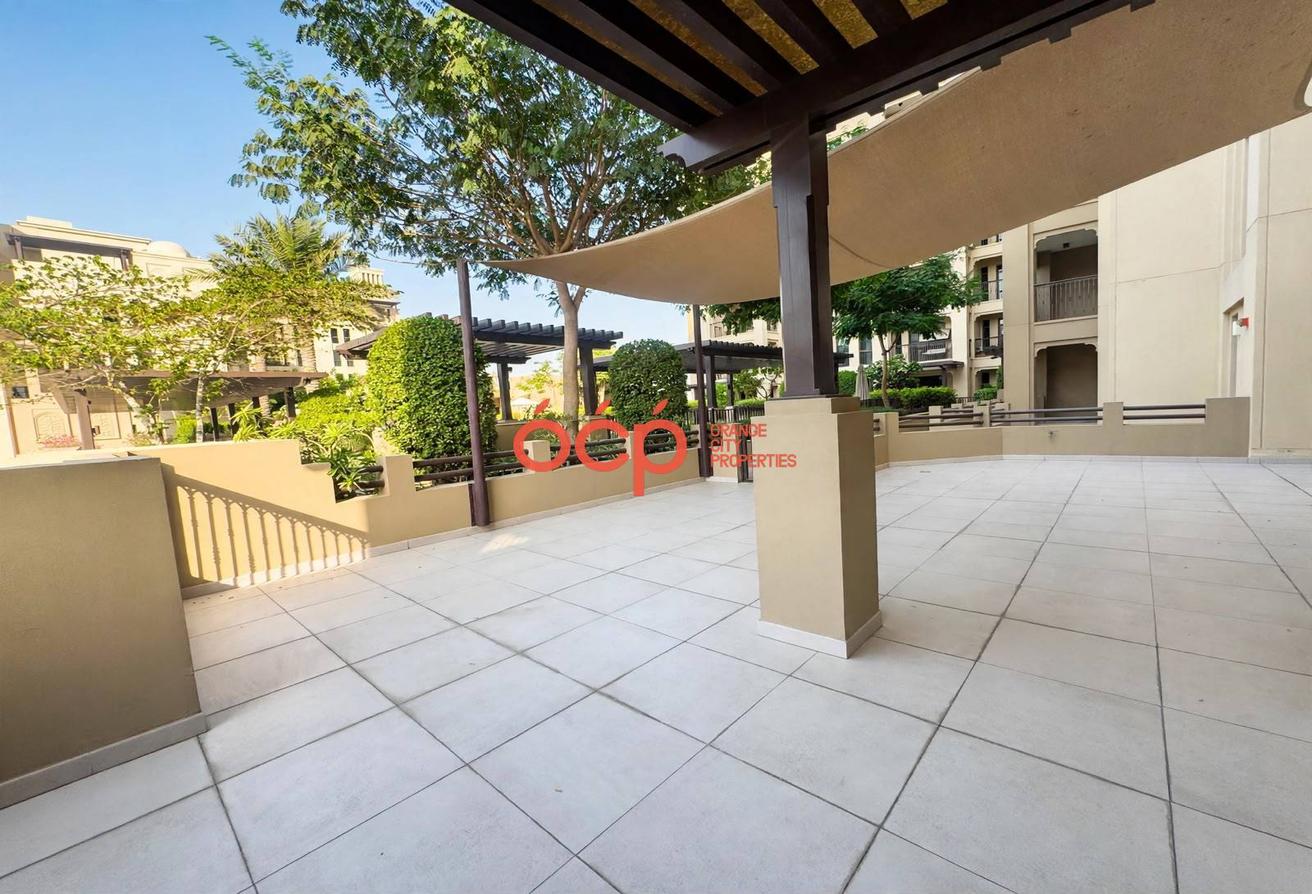 Largest 2BR layout | Burj Al Arab View | Corner Unit photo 10