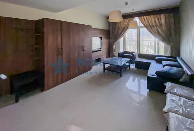 71122057 - Property Image 3