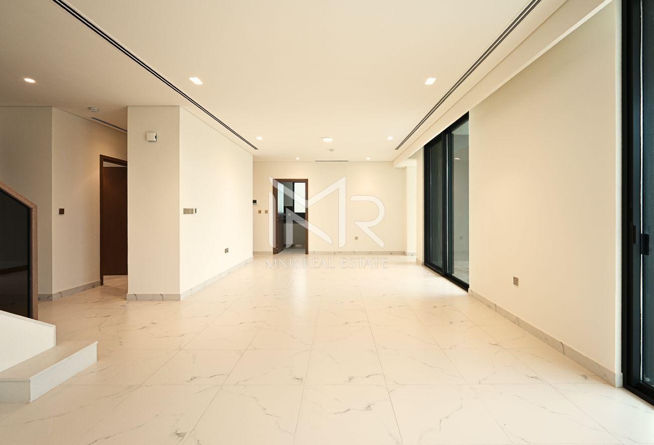 Close to amenities | Near playground | Large hall photo 7
