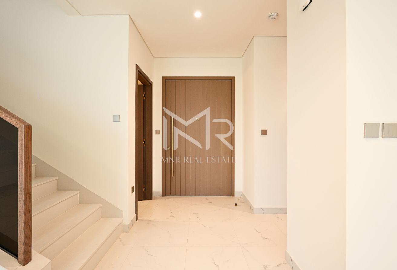 Close to amenities | Near playground | Large hall photo 14