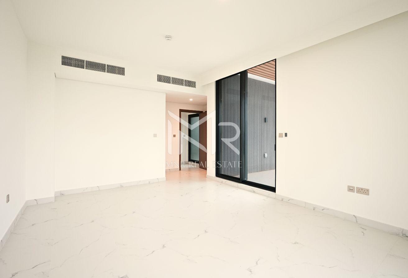 Close to amenities | Near playground | Large hall photo 27