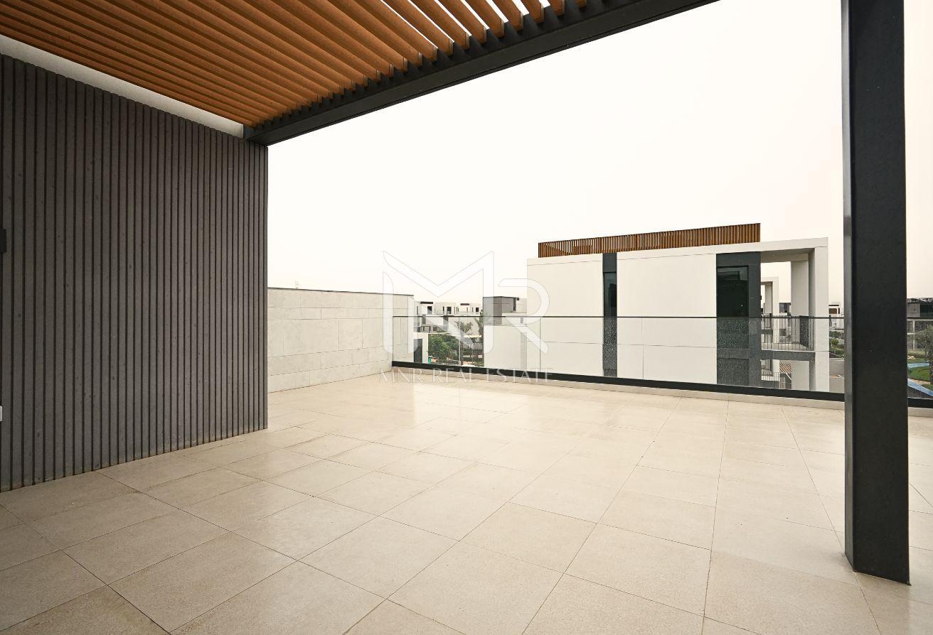 Close to amenities | Near playground | Large hall photo 23