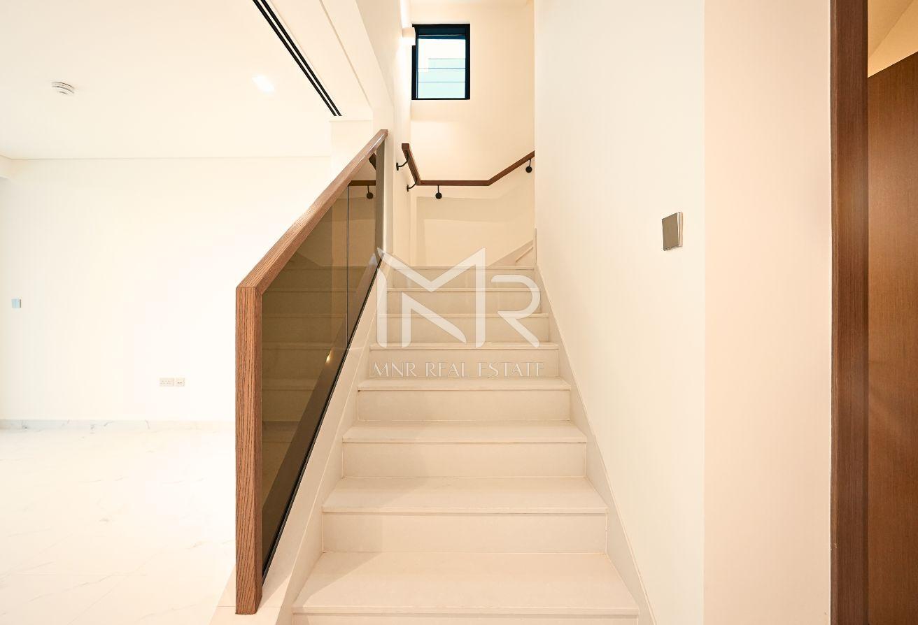 Close to amenities | Near playground | Large hall photo 21