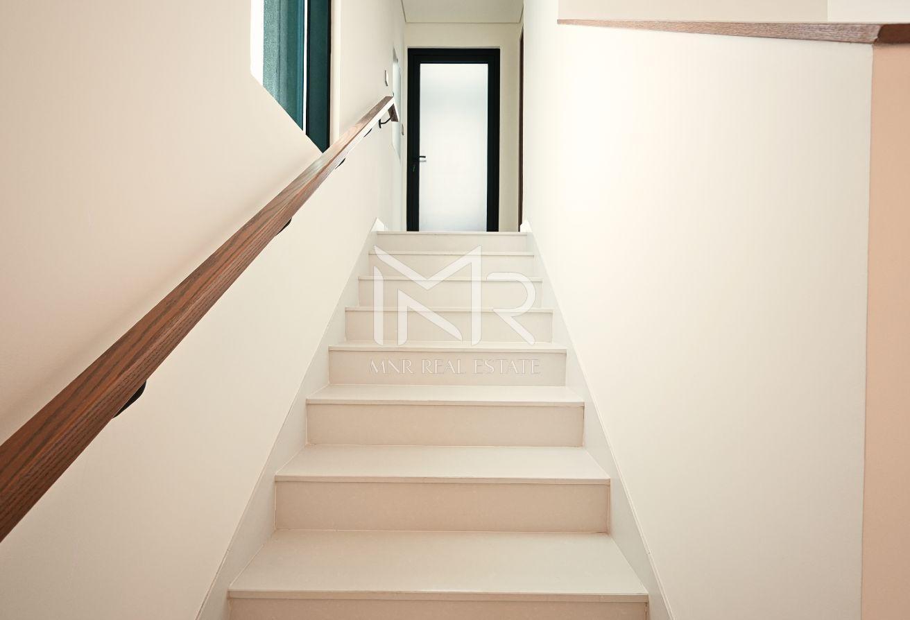Close to amenities | Near playground | Large hall photo 28