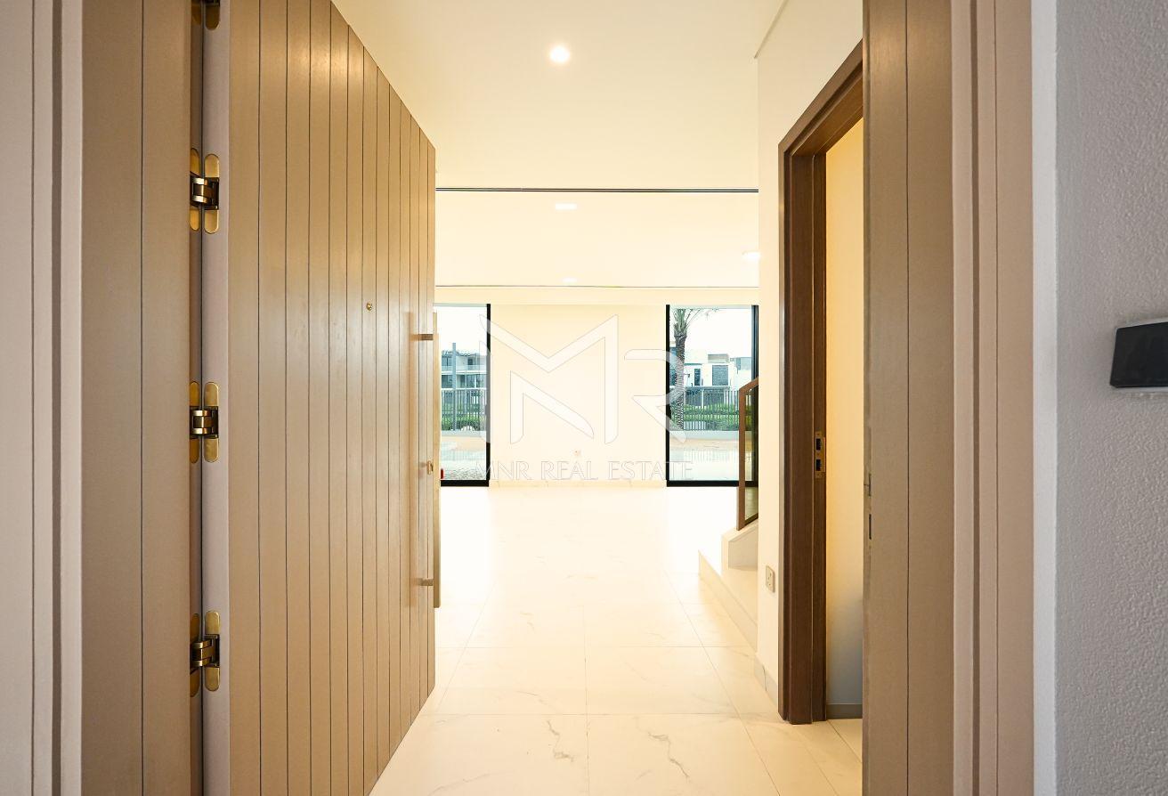 Close to amenities | Near playground | Large hall photo 17