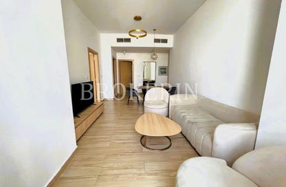 Apartment - 1 Bedroom - 2 Bathrooms for sale in Regina Tower - District 12 - Jumeirah Village Circle - Dubai
