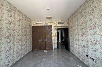 Apartment - 3 - 3 for rent in Al Majaz 2 - Al Majaz - Sharjah Apartment - 3 - 3 for rent in Al Majaz 2 - Al Majaz - Sharjah