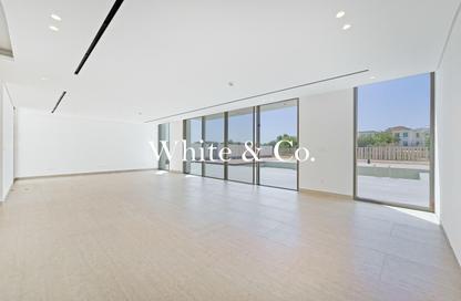Villa - 5 Bedrooms - 6 Bathrooms for rent in Sunrise Living at Jumeirah Park - District 9 - Jumeirah Park - Dubai Villa - 5 Bedrooms - 6 Bathrooms for rent in Sunrise Living at Jumeirah Park - District 9 - Jumeirah Park - Dubai