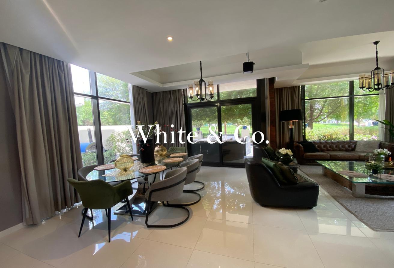 Park Backing | Spacious | Maids Room photo 4