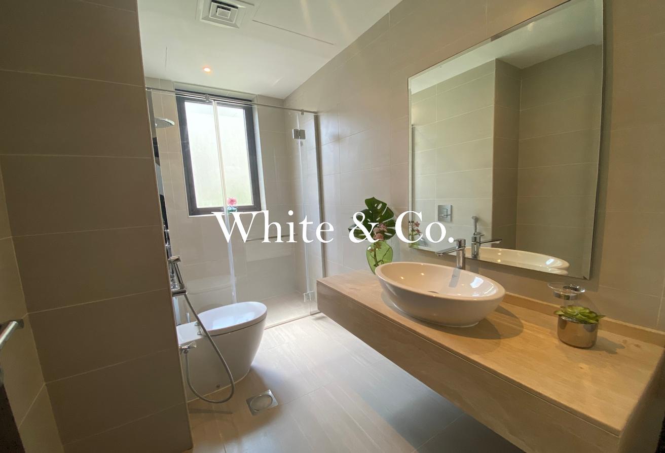 Park Backing | Spacious | Maids Room photo 18