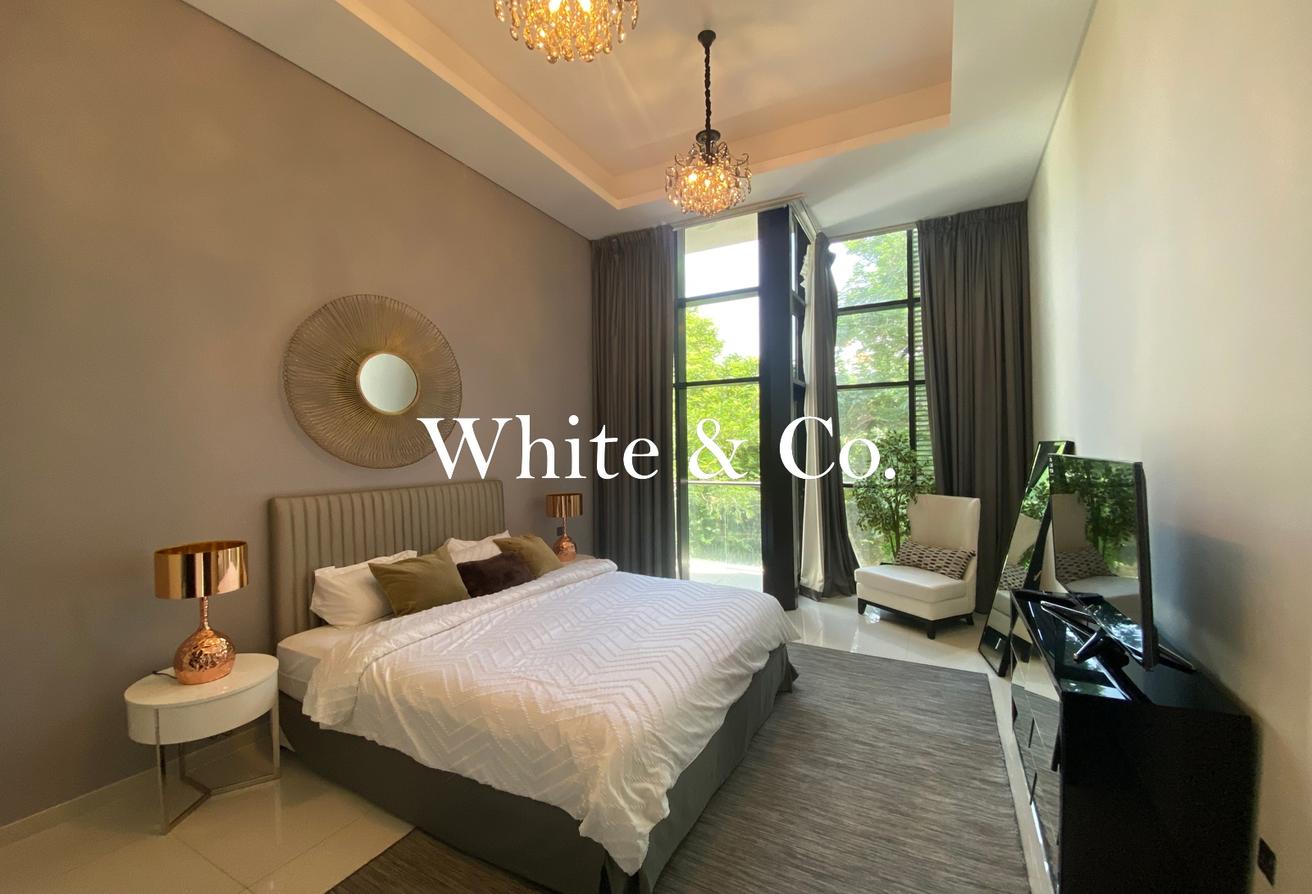 Park Backing | Spacious | Maids Room photo 15