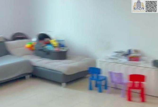 70281225 - Property Main Image