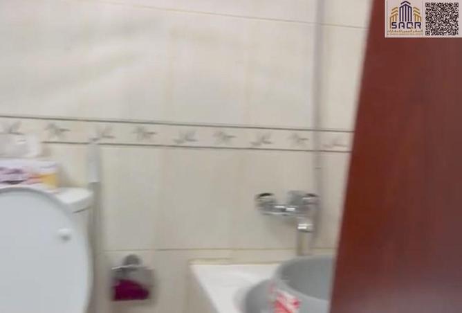 70281225 - Property Image 3