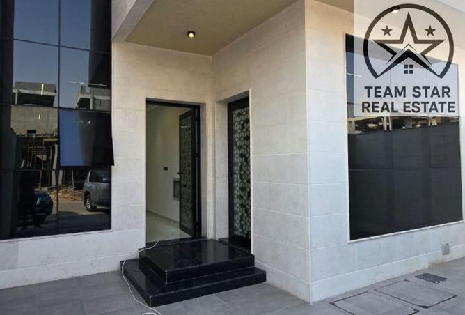 97805058 - Property Image 2