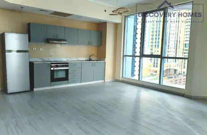 Apartment - 2 Bedrooms - 3 Bathrooms for sale in The Torch - Dubai Marina - Dubai